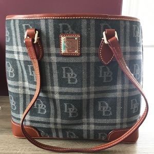 Dooney & Bourke Shoulder Bag